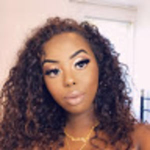 Meet your Posher, Sadia